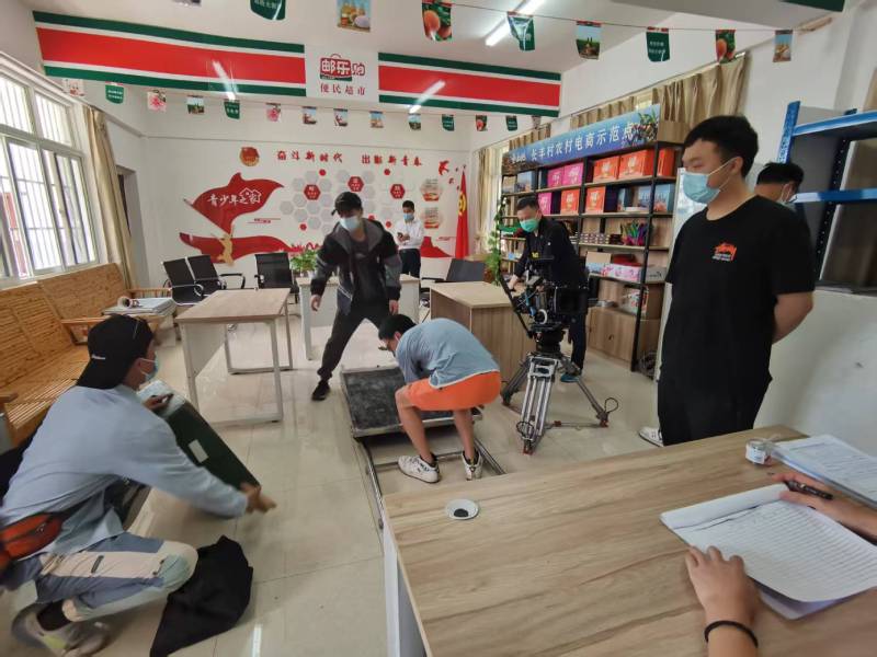 银川广告片拍摄公司：极简主义践行者，少即是多的视觉哲学